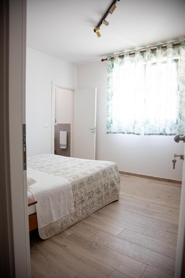Bed and Breakfast Casa 22 - San Donato Болонья Екстер'єр фото